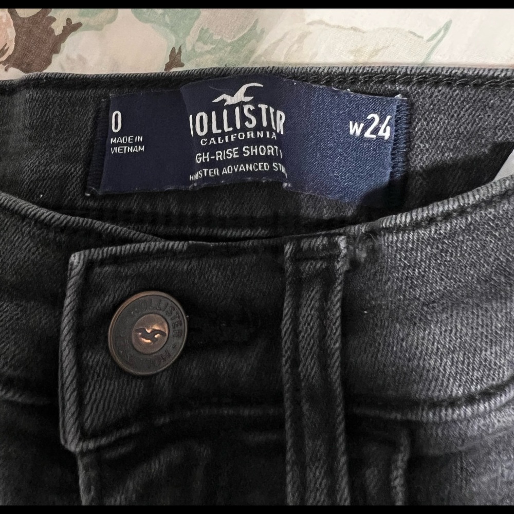 Hollister Black High Waisted Shorts